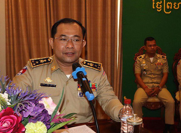 ឧត្តមសេនីយ៍​ឯក លឹម សុខា​រស្មី៖ ម្ចាស់​សហគ្រាស-បុរី ជ្រើសរើស​ភ្នាក់ងារ​សន្ដិសុខ​ឯកជន ត្រូវសុំ​ច្បាប់​ពី​ស្ថាប័ន​ពាក់ព័ន្ធ