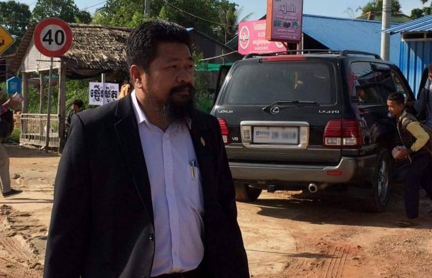 ក្រសួង​​មិន​ទាន់​​ចុះ​បញ្ជី​​បក្ស​​ថ្មី​​របស់​​លោក​ អ៊ូ ច័ន្ទ​រ័ត្ន​ ព្រោះ​​ខ្វះ​​ស្នាម​មេដៃ​​អ្នក​គាំទ្រ