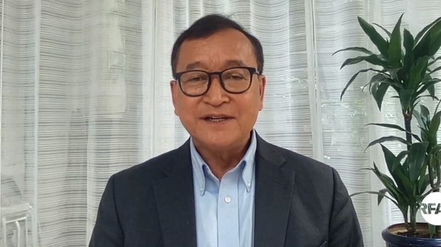 មេបក្ស​ប្រឆាំង លោក សម រង្ស៊ី ប្រកាសមិន​គាំទ្រ​គម្រោង​ព្រែក​ជីក​ហ្វូណន និង​ថា គម្រោង ដែល​គាំទ្រ​ដោយ​ចិន