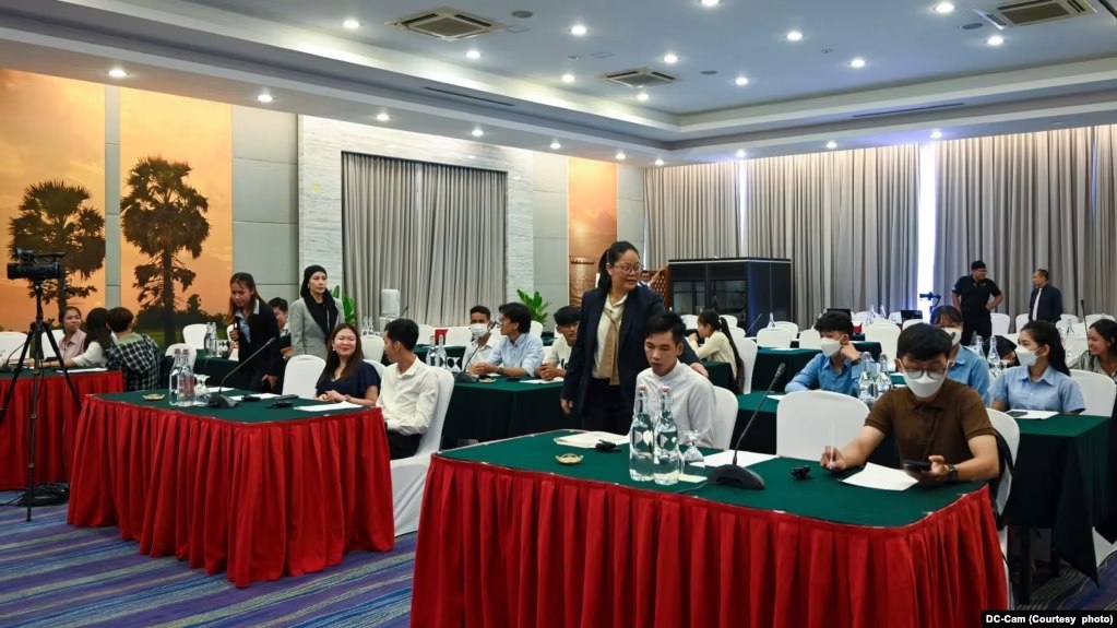 សិក្ខាសាលាផ្សារភ្ជាប់និស្សិតពេទ្យកម្ពុជាជាមួយអ្នករស់រានមានជីវិតពីរបបខ្មែរក្រហម