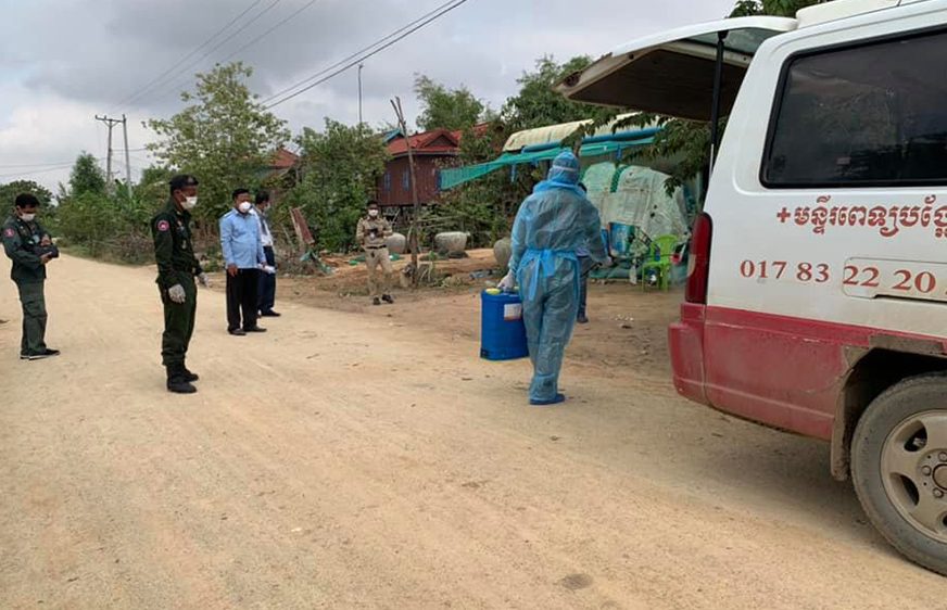 បុរស​វិជ្ជមាន​កូវីដ-១៩​ម្នាក់​ទៅ​លេង​ស្រុក​នៅ​តាកែវ​ពាក់​ព័ន្ធ​ជាមួយ​អ្នក​ភូមិ​២៣​នាក់​