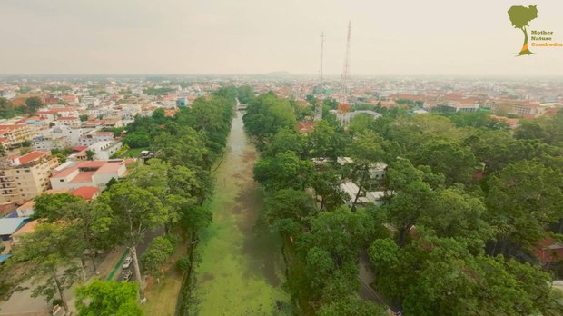 ក្រុម​យុវជន​បង្ហាញ​អាង​ចម្រុះ​ទឹក​កខ្វក់​តម្លៃ ១៤​លាន​ដុល្លា​ដែល​ដំណើរការ​ឡើងវិញ​នៅ​សៀមរាប