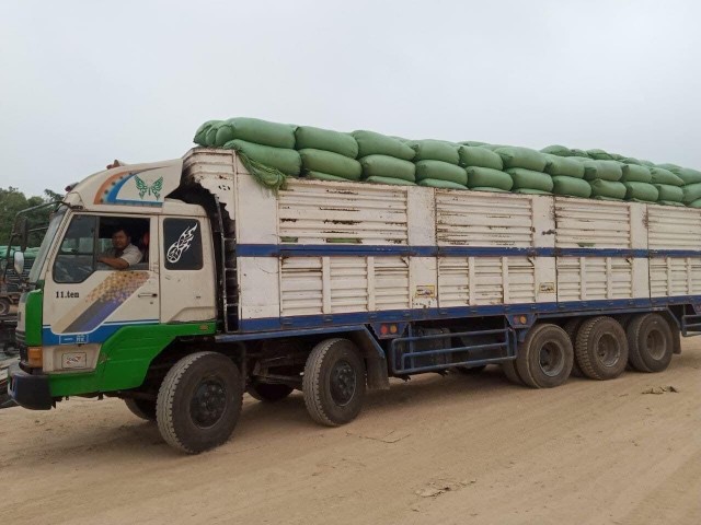 ២​ខែ​ដើមឆ្នាំ កម្ពុជា​នាំ​ស្រូវ​ទៅ​វៀតណាម​បាន​ជាង​៧០​ម៉ឺន​តោន