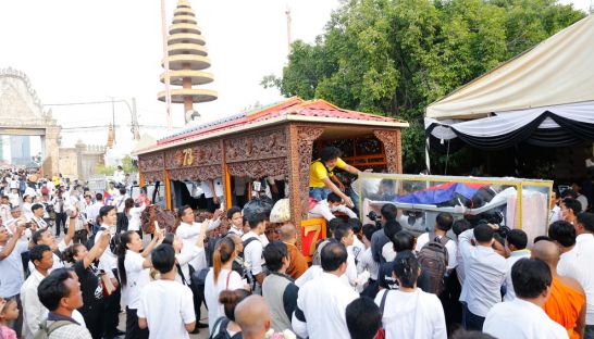 ប្អូនប្រុស​សព​លោក​ កែម ឡី ថា​ការ​ប្ដឹង​គណៈកម្មការ​គ្មាន​មូលដ្ឋាន