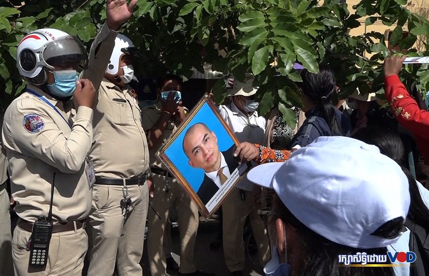 តុលាការ​ខេត្ត​​ត្បូងឃ្មុំ​​ឃុំ​ខ្លួន​​សកម្ម​ជន​​អតីត​​បក្ស​​ប្រឆាំង​​ម្នាក់​​ពី​​បទ​​ផ្សំ​គំនិត​​ញុះញង់