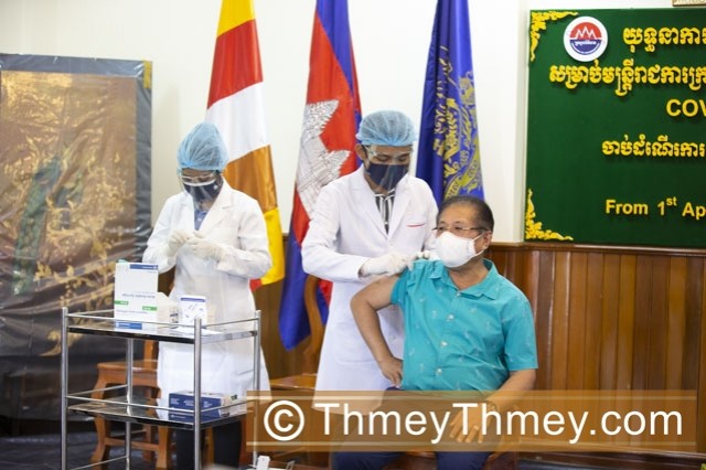 ជាតិសុខភាពអ្នកចាក់វ៉ាក់សាំង COVID-19 នៅកម្ពុជា កើនដល់ជាង៦៣,៥ម៉ឺននាក់ហើយ 