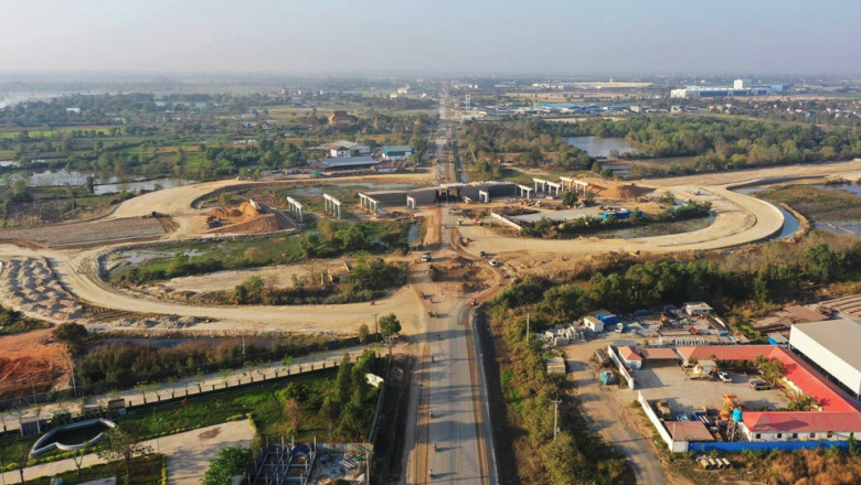 លោក​ ស៊ុន ចាន់ថុល ​ជំរុញ​ឱ្យ​ក្រុមហ៊ុន​ពន្លឿន​ការធ្វើ​ផ្លូវជាតិ​លេខ​ ២ និង​ ២២​