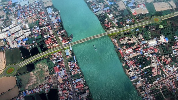 ក្រុម​ពលរដ្ឋ​រស់​នៅ​តាម​ដង​ទន្លេ​បាសាក់​កំពុង​បារម្ភ​ពី​ការ​បណ្ដេញ​ចេញ​ទាំង​បង្ខំ ក្នុង​គម្រោង​សាងសង់​ស្ពាន​ព្រែកប្រា