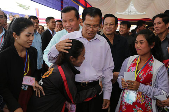  លោកនាយករដ្ឋមន្ដ្រី ហ៊ុន សែន បានបង្ហាញ មហិច្ឆតាធ្វើយ៉ាង ណាឲ្យកម្ពុជា ក្លាយទៅជាប្រទេស ដែលមានប្រាក់ចំណូលខ្ពស់ នៅឆ្នាំ២០៥០ ខាងមុខ