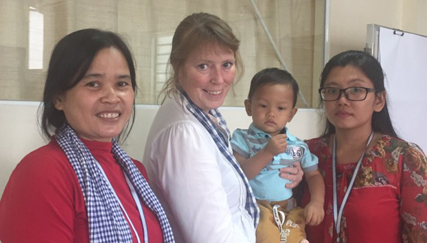 គ្រួសារ​លោក រ៉ាត់ រត្នមុនី ស្នើសុំ​កិច្ច​អន្តរាគមន៍​ពី​អ្នកស្រី រ៉ូណា ស្មីត