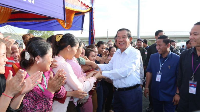 លោក ហ៊ុន សែន ថា​បក្ស​កាន់​អំណាច ​មាន​សមាជិក​ជាង​ ៥ ​លាន​នាក់ ទោះបី​បក្សប្រឆាំង​អំពាវនាវ​មិន​ឲ្យ​ពលរដ្ឋ​ទៅ​បោះឆ្នោត