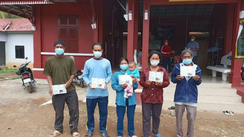 ជិត​ ១ ​ឆ្នាំ ​រដ្ឋាភិបាល​ចំណាយ​ប្រាក់​អស់​ជាង​ ៣២២ លាន​ដុល្លារ​ជួយ​ជនក្រីក្រ និង​ងាយ​រងគ្រោះ​ពី​វិបត្តិ​កូវីដ