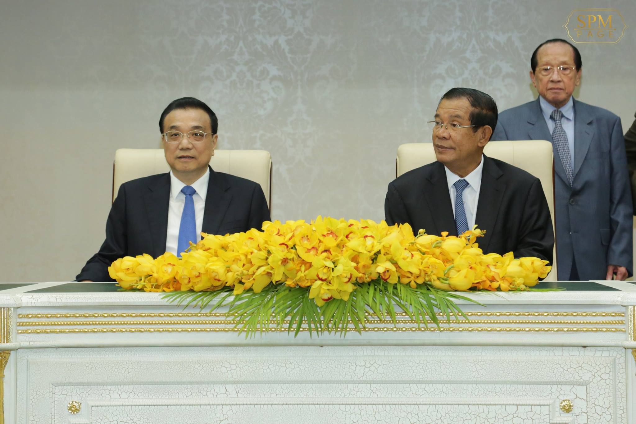 លោកនាយកមន្រ្តី ហ៊ុន សែន អះអាងថា ចិនគ្រោងផ្តល់ជំនួយឥតសំណងប្រមាណ ១៨០០លានយន់​ ឬ​ស្មើ​នឹង​ប្រមាណ ២៧៦លានដុល្លារ