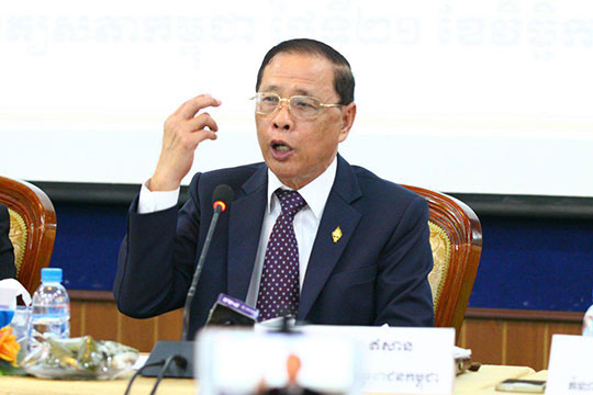 បក្សកាន់អំណាច ដាក់ផ្លែឲ្យអតីតសង្រ្គោះជាតិ 