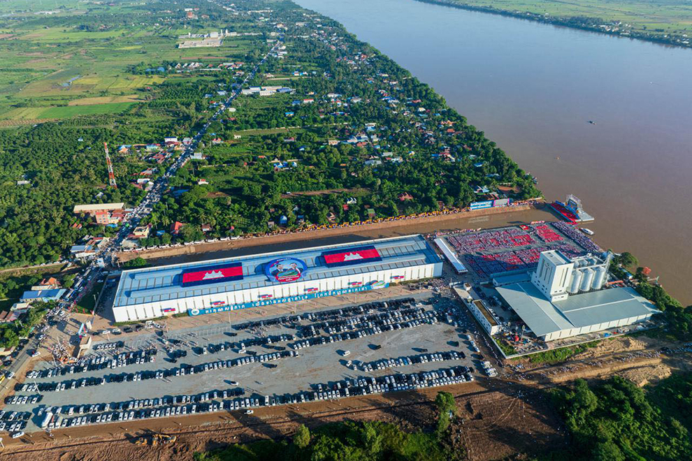 ព្រែកជីក​ហ្វូណន​តេជោ​ត្រូវ​សម្រេច​ឲ្យ​បាន​ដើម្បី​បំបាត់​ភាព​មន្ទិល​សង្ស័យ​លើ​ការ​បាត់​បង់​អធិបតេយ្យភាព​កម្ពុជា
