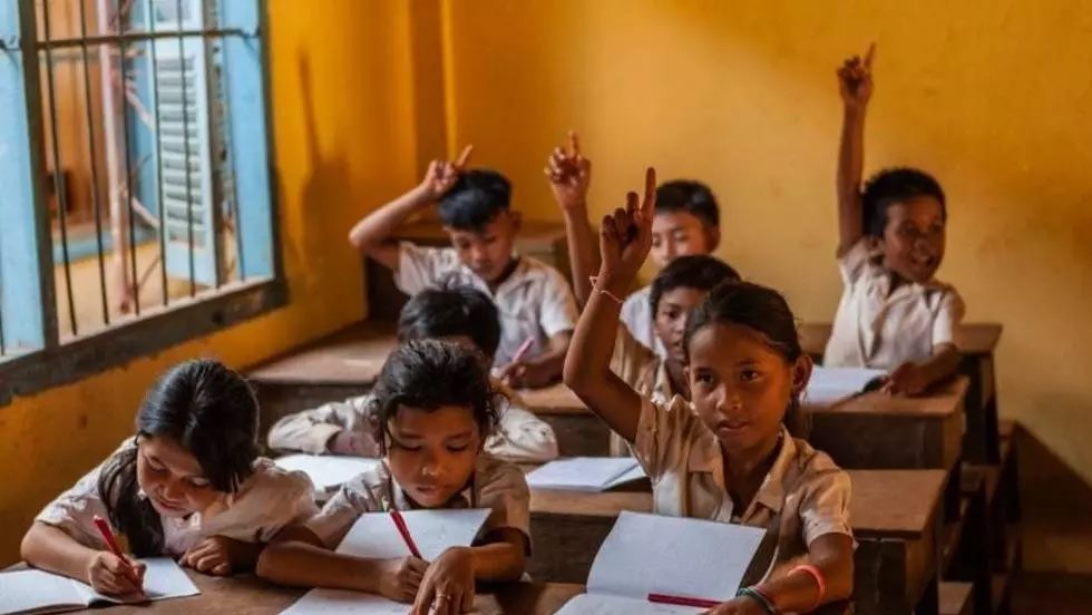 ទិវាកុមារអន្តរជាតិ៖ អង្គការលីកាដូលើកឡើងពីបញ្ហាវិសមភាពអប់រំសម្រាប់កុមារនៅជនបទ