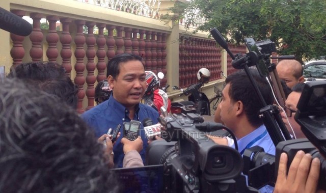 មេធាវីបន្ត​ប្តឹងទៅ​តុលាការ​កំពូលដើម្បី​ប្រឆាំង​ការឃុំ​លោក កឹម សុខា ៦​ខែ​ទៀត