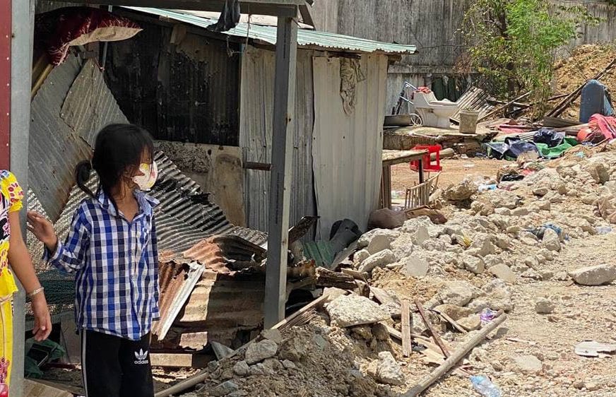 អាជ្ញាធរ​ខណ្ឌឫស្សី​កែវ បន្ត​ចុះ​រុះ​រើ​លំនៅ​ដ្ឋាន​​ពលរដ្ឋ​នៅ​តំបន់​បឹង​ឈូក​អេ​ដោយ​គ្មាន​សំណង​