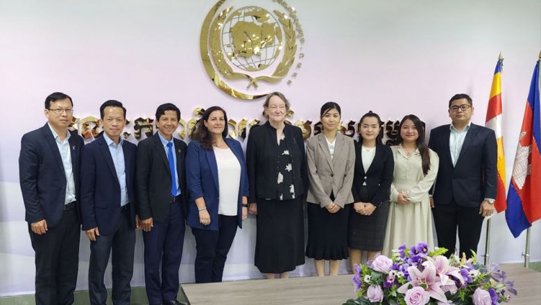  មន្ដ្រី​សិទ្ធិមនុស្ស UN សរសើរ​យន្ដការ​ការពា​រ​ជនរងគ្រោះ​របស់ CHRC 