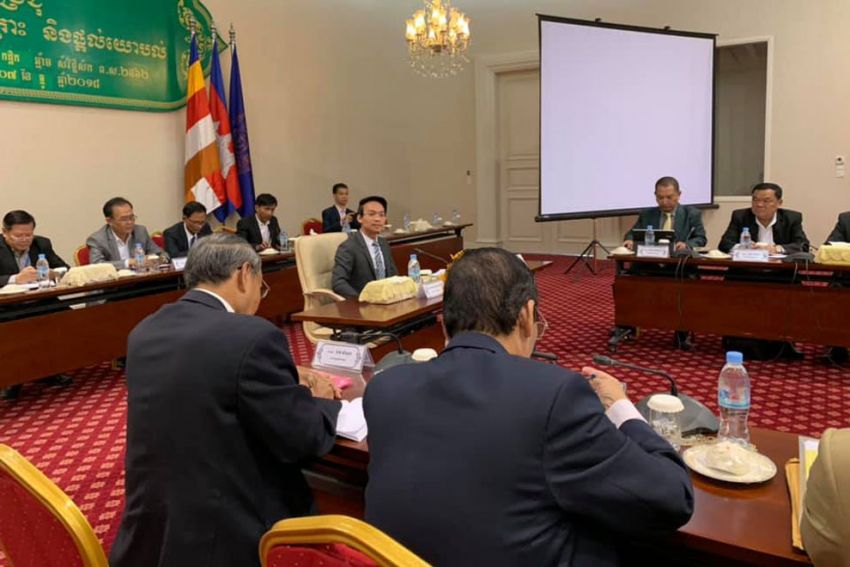 ប្រធាន​ក្រុមប្រឹក្សា​ ស្នើ​ក្រសួង​រៀបចំ​ដែនដី​ ចាត់​វិធានការ​លើ​ការរំលោភ​ដីធ្លី