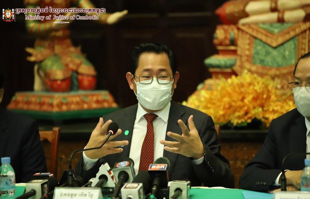 មន្ត្រី​សង្គម​ស៊ីវិល​ស្នើ​ឱ្យ​បញ្ចូល​សកម្មជន​នយោបាយ និង​បរិស្ថាន ​ក្នុង​បញ្ជី​​លើកលែង​និង​បន្ធូរ​បន្ថយទោស