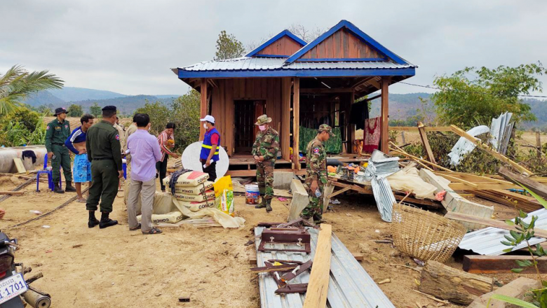 បាតុភូត​ខ្យល់​កន្ត្រាក់​បង្ក​ឱ្យ​របួស​មនុស្ស​ ៣ ​នាក់ និង​​ប៉ះពាល់​ផ្ទះ​ពលរដ្ឋ​ចំនួន​ ២០ ​ខ្នង នៅ​ខេត្ត​បាត់ដំបង