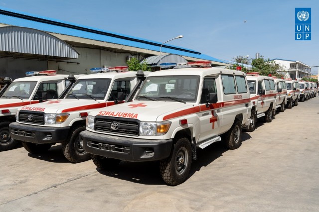 UNDP នឹងផ្ដល់រថយន្តសង្គ្រោះបន្ទាន់៦០គ្រឿង និងបរិក្ខារវេជ្ជសាស្រ្តដល់កម្ពុជា 