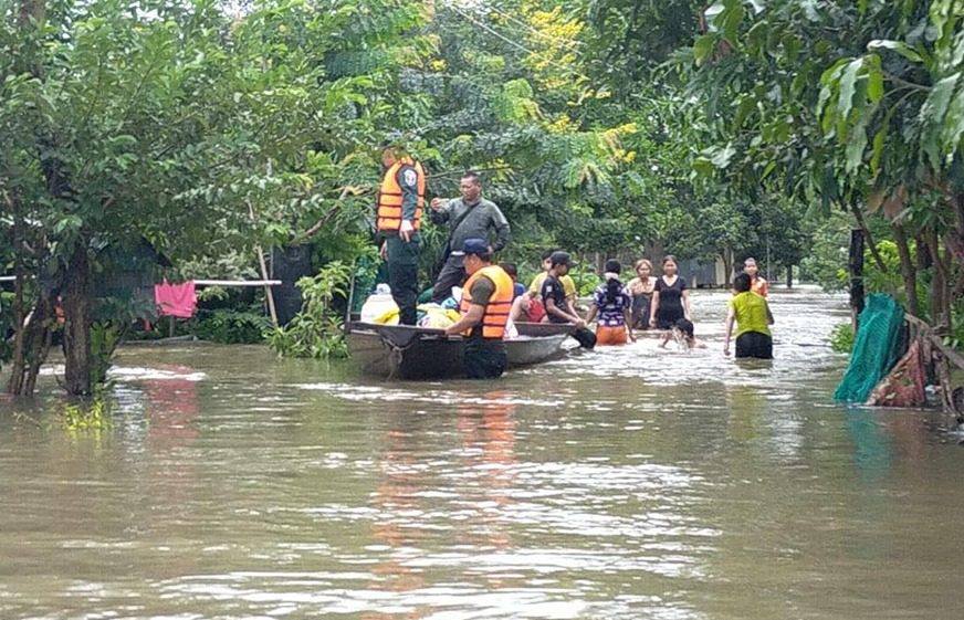ទឹក​ជំនន់​​វាយ​​ប្រហារ​​ខេត្ត​​បន្ទាយ​មាន​ជ័យ​ មនុស្ស​​ស្លាប់​​កើន​​ដល់​១៧​នាក់​