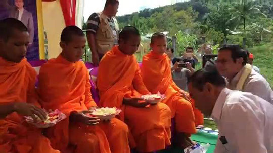 ប្រធានCNRP អញ្ជើញជួបបេក្ខជន ក្រុមប្រឹក្សាឃុំ-សង្កាត់ ជាប់ឆ្នោត ខេត្តព្រះសីហនុ