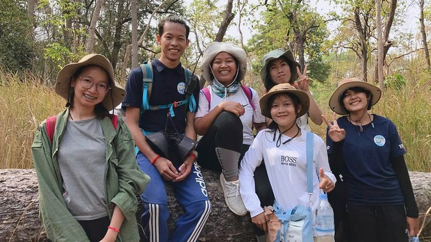  យុវតី​ស្រឡាញ់​បរិស្ថាន​មិន​បោះបង់​ឆន្ទៈ​ការពារ​ធនធាន​ធម្មជាតិ ទោះ​ត្រូវ​ចោទ​ប្រកាន់​ថា ធ្វើ​ខុស​ច្បាប់​ក្ដី