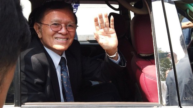 អ្នក​វិភាគ​ថា លិខិត​មេធាវី​ដែល​ថា អ្នក​បើក​បក្ស​ថ្មី​មិន​ពាក់ព័ន្ធ​លោក កឹម សុខា ជា​ការ​បង្ហាញ​ថា លោក កឹម សុខា នៅ​តែ​មាន​ឆន្ទៈ​រឹង​មាំ​ដដែល