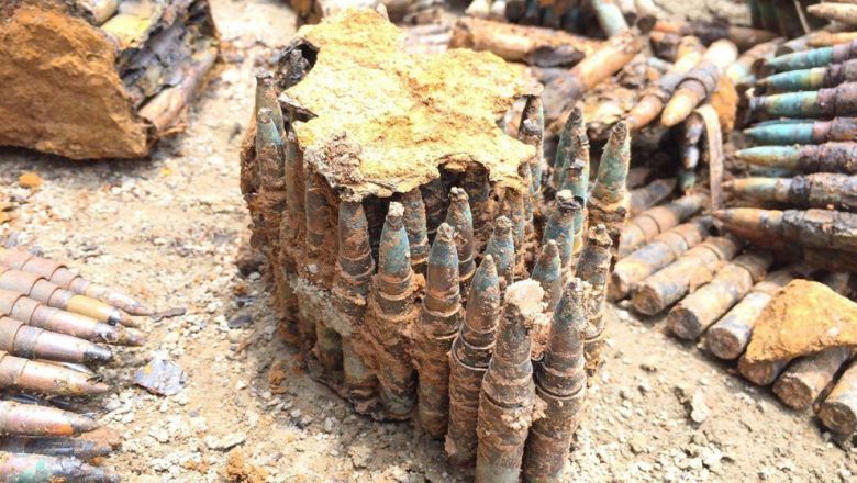 ព្រះសង្ឃ​ប្រទះ​ឃើញ​គ្រាប់​កាំភ្លើង ១០ កេស នៅ​ក្នុង​បរិវេណ​វត្ត​កោះក្រឡ ខណៈ​ពេល​ជីក​ដី​ដាក់​លូ