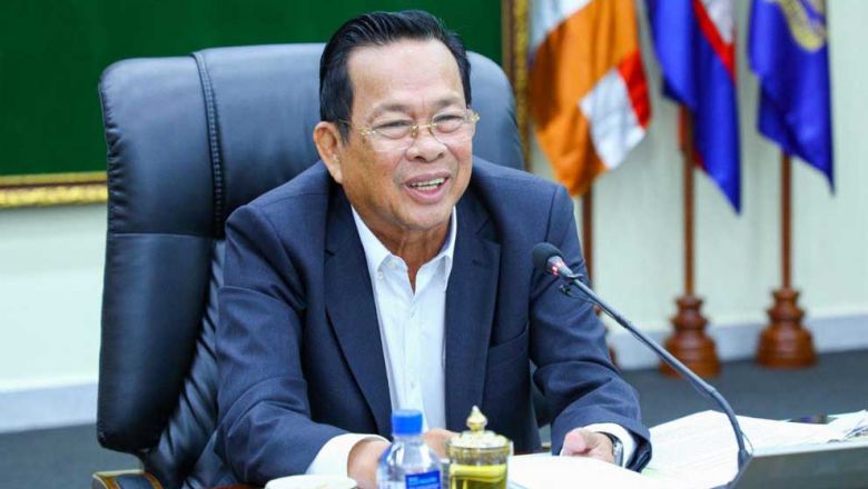  ក្រុមប្រឹក្សា​ជាតិ​ប្រាក់​ឈ្នួល​អប្បបរមា ​ចាប់ផ្ដើម​ប្រជុំ​កំណត់​ប្រាក់​ឈ្នួល​និយោជិត​ក្នុង​វិស័យ​វាយ​ន​ភណ្ឌ​ ២០២៤  វណ្ណ សុជាតា | Publication date 17 August 2023 | 10