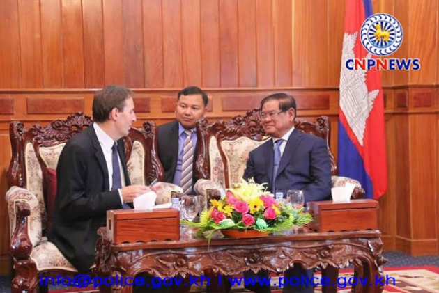 EU ស្នើឲ្យលោក ស ខេង ពិចារណាគម្រោងបើកច្រកអន្តរជាតិកម្ពុជា-វៀតណាម