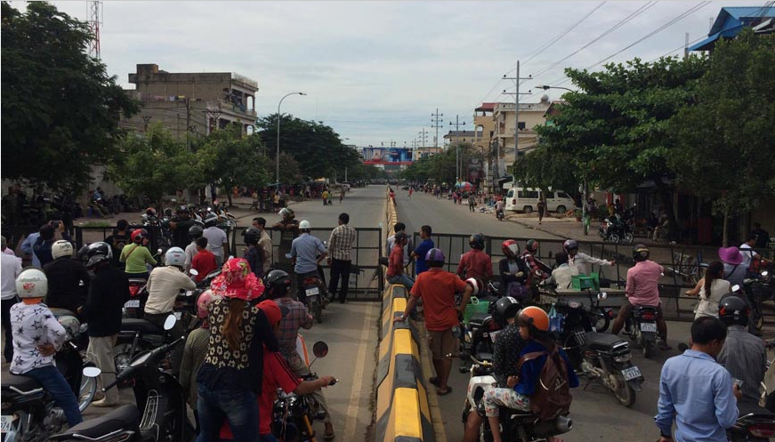 សង្គមស៊ីវិលហៅការបិទផ្លូវរបស់អាជ្ញាធរថាជាចេតនានយោបាយ